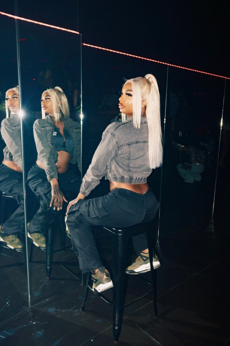 Amberleaksss OnlyFans