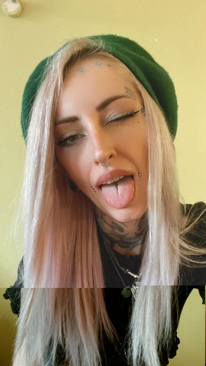 Gladycesuicide OnlyFans