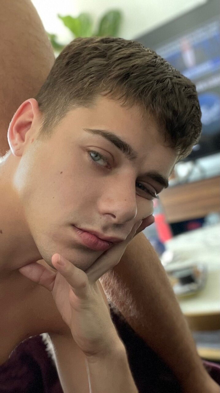 Joeymillsxxx OnlyFans