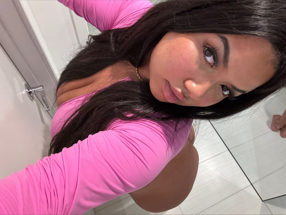 lailathebrat sleeping OnlyFans