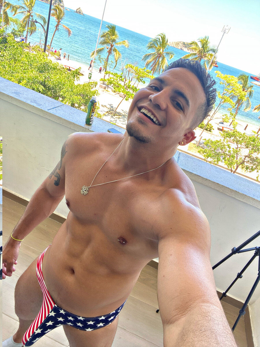 Unmiiguelfree OnlyFans